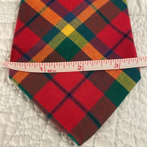Gap plaid tie - NWOT beautiful - Picture 5 of 5